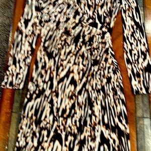 Super cute and comfy!  Hard to tell from pictures. But it’s a very nice dress!